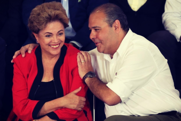 Presidente da CUT incita guerra civil na presença de Dilma Rousseff