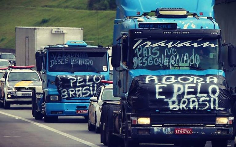 A covardia do PT contra os caminhoneiros (Ou: por que o Brasil continua como está?)